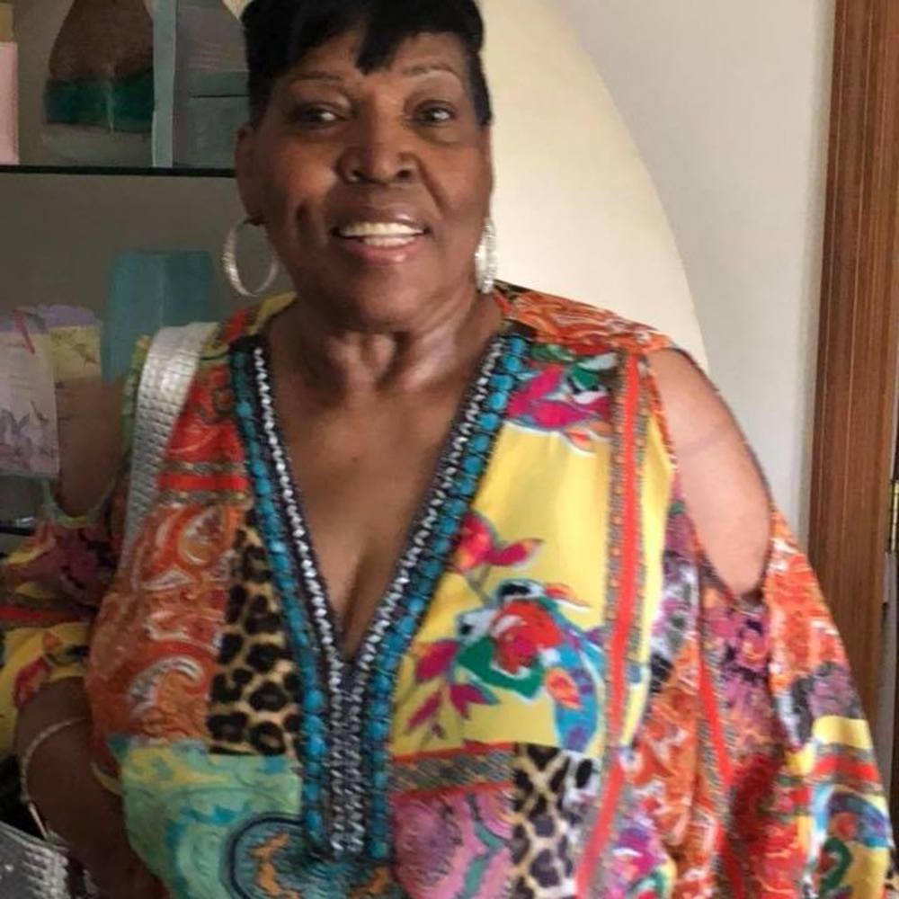 Meet your Posher, Joann